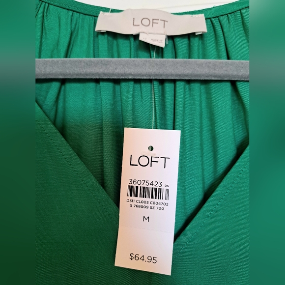 Loft Blouse NWT - Picture 4 of 7